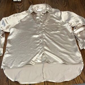 Line & Dot Blouse in Champagne